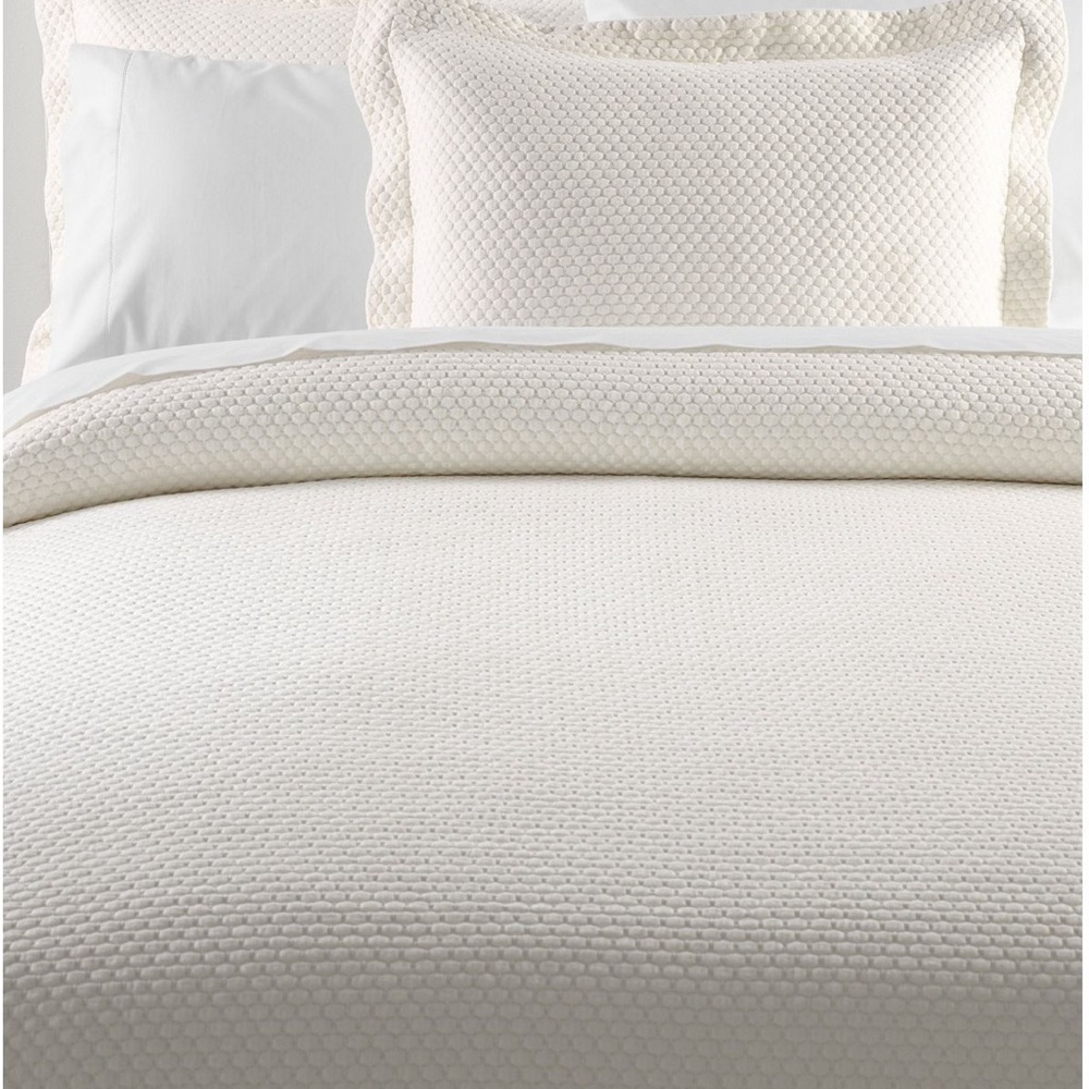 L.L. Bean Organic Honeycomb Matelassé Bedspread